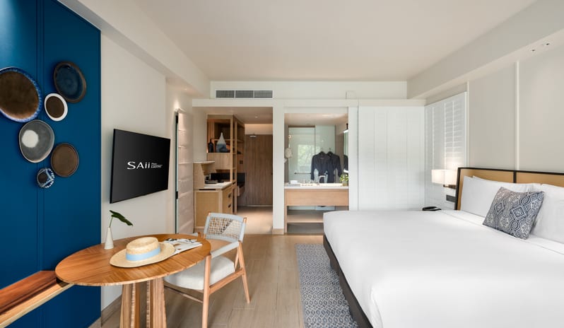 SAii Laguna Phuket Ocean Front Balcony King Bed Layout